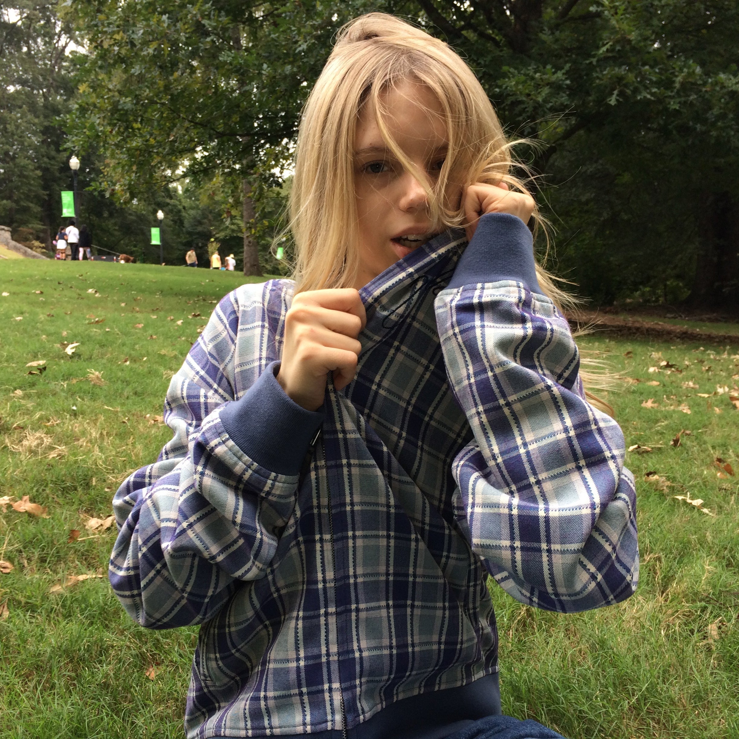 "Mist" Zip-up